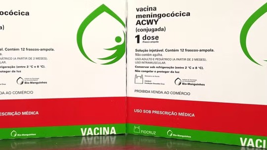 Vacina contra meningite é aplicada no Rio